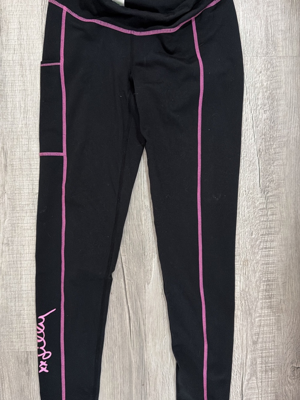 Lilly Pulitzer Black Leggings with Pink Contrast Stitching